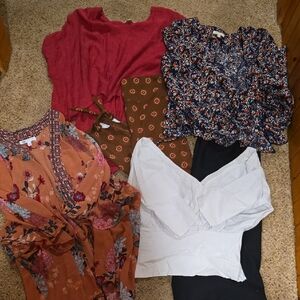 Boutique Bundle- Umgee, Maeve, Skies &Blue 4 Tops, Skirt And Leggings M